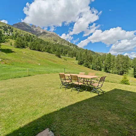 펜션 Abitaziun Acla Albanatscha -