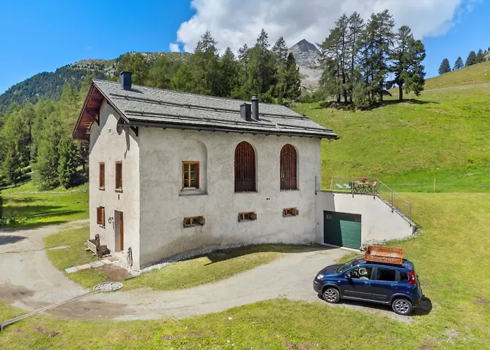 Feriehus Abitaziun Acla Albanatscha - *